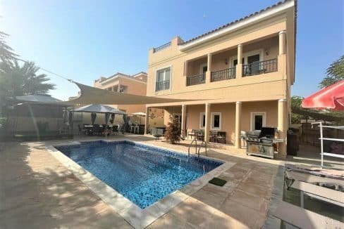 Haus mit Garten und Pool zum Kauf in Dubai The Villa
