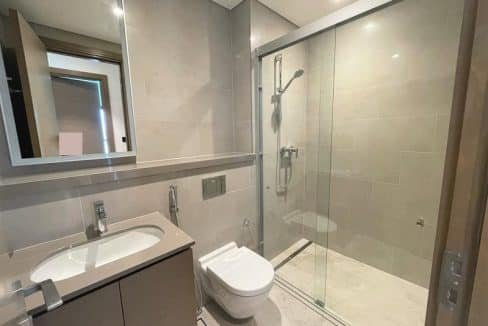 Badezimmer der Wohnung in Sobha Waves Dubai